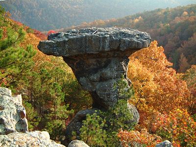 Hawksbill crag trail