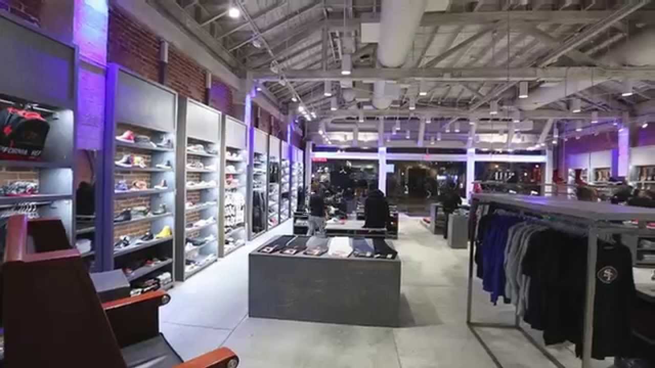 Shiekh northridge mall