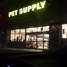 Pet supply brookhurst